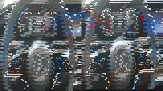 Used 2025 Mercedes-Benz GLE 350 4MATIC image 28