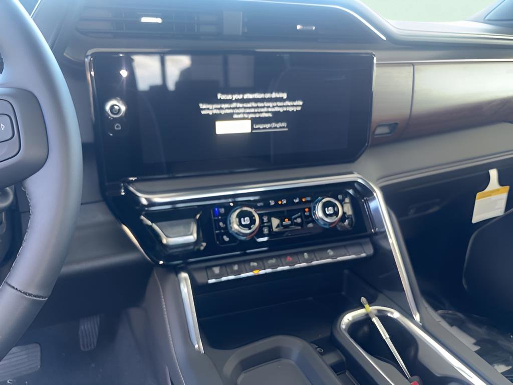 New 2026 GMC Sierra 2500 Denali Ultimate image 14