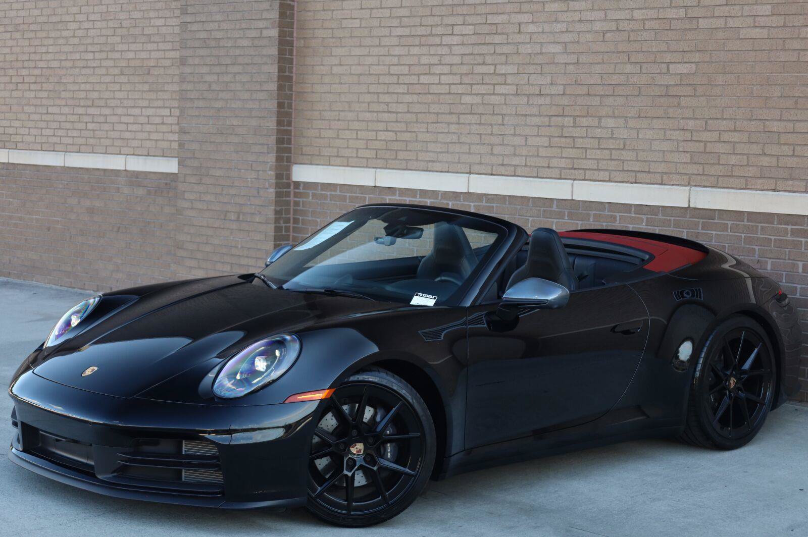 Used 2026 Porsche 911 Carrera T RWD image 15