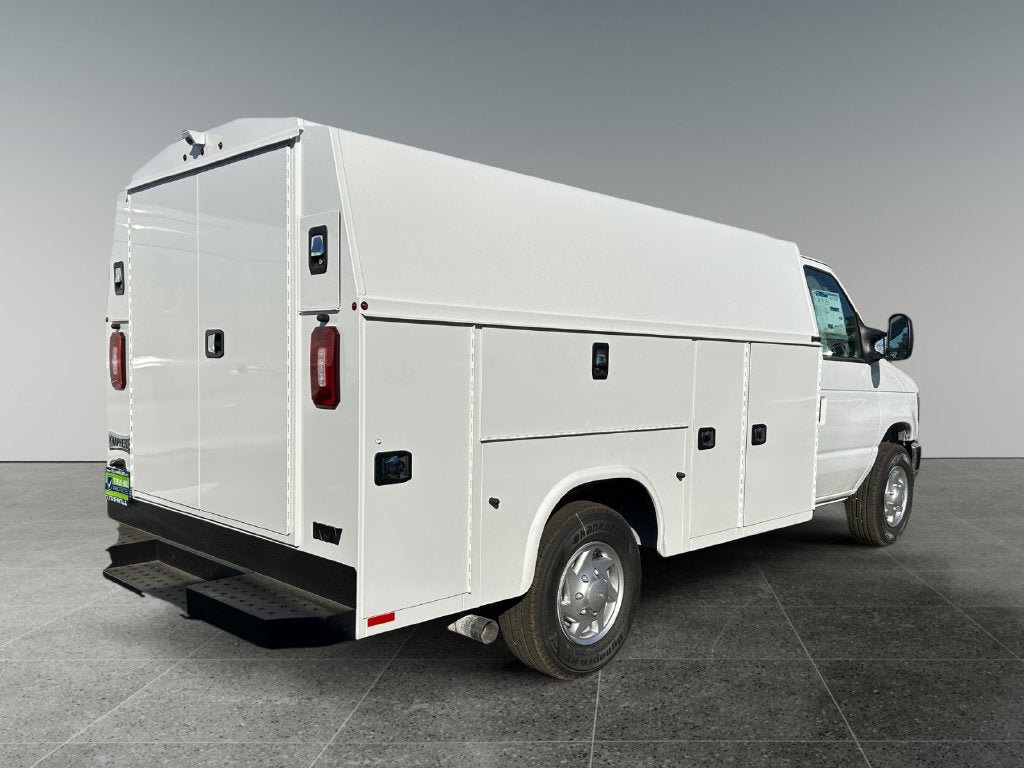 New 2026 Ford E-350 and Econoline 350 Super Duty w/ Power Equipment Group RWD image 5
