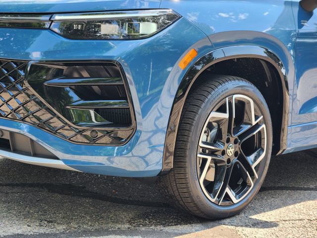 New 2026 Volkswagen Tiguan SEL R-Line AWD/4WD image 7