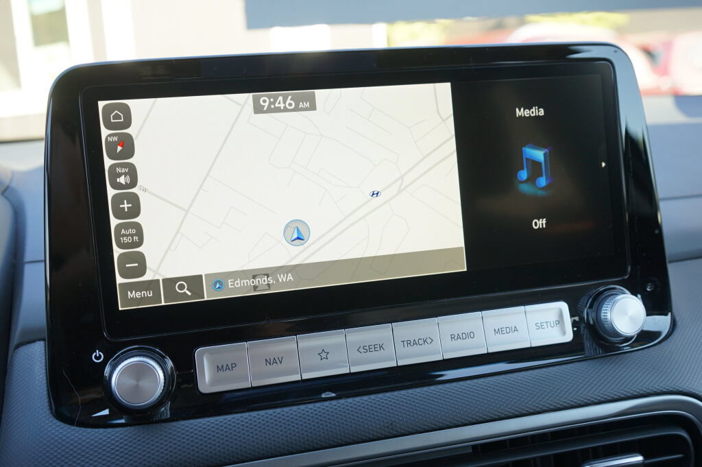 Certified 2023 Hyundai Kona Limited FWD image 27