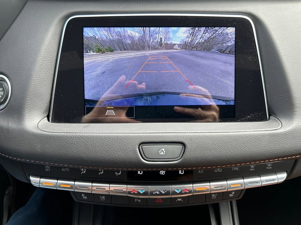 Certified 2023 Cadillac XT4 Premium Luxury image 34