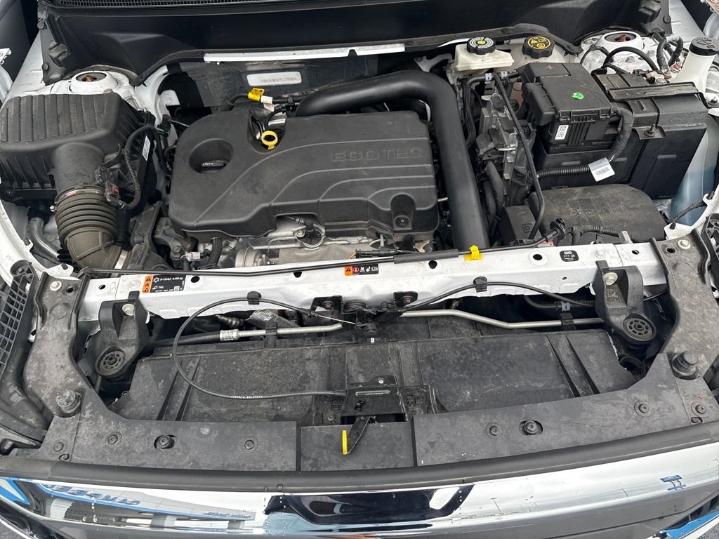 Used 2023 GMC Terrain SLE image 25