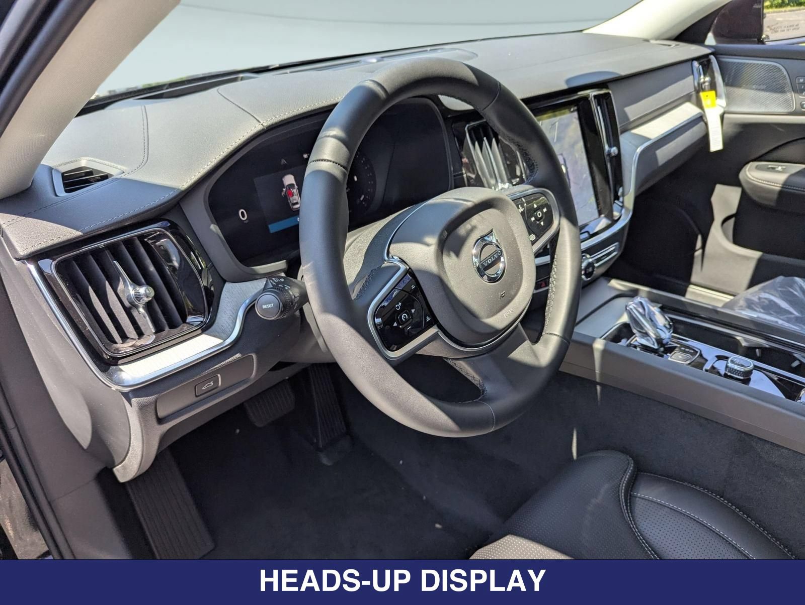 New 2026 Volvo V60 B5 Cross Country Ultra w/ Protection Package Premier AWD/4WD image 8