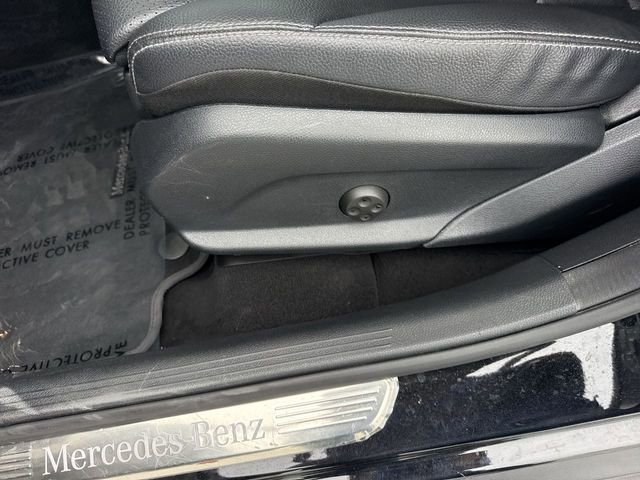 Used 2022 Mercedes-Benz GLC 300 image 12