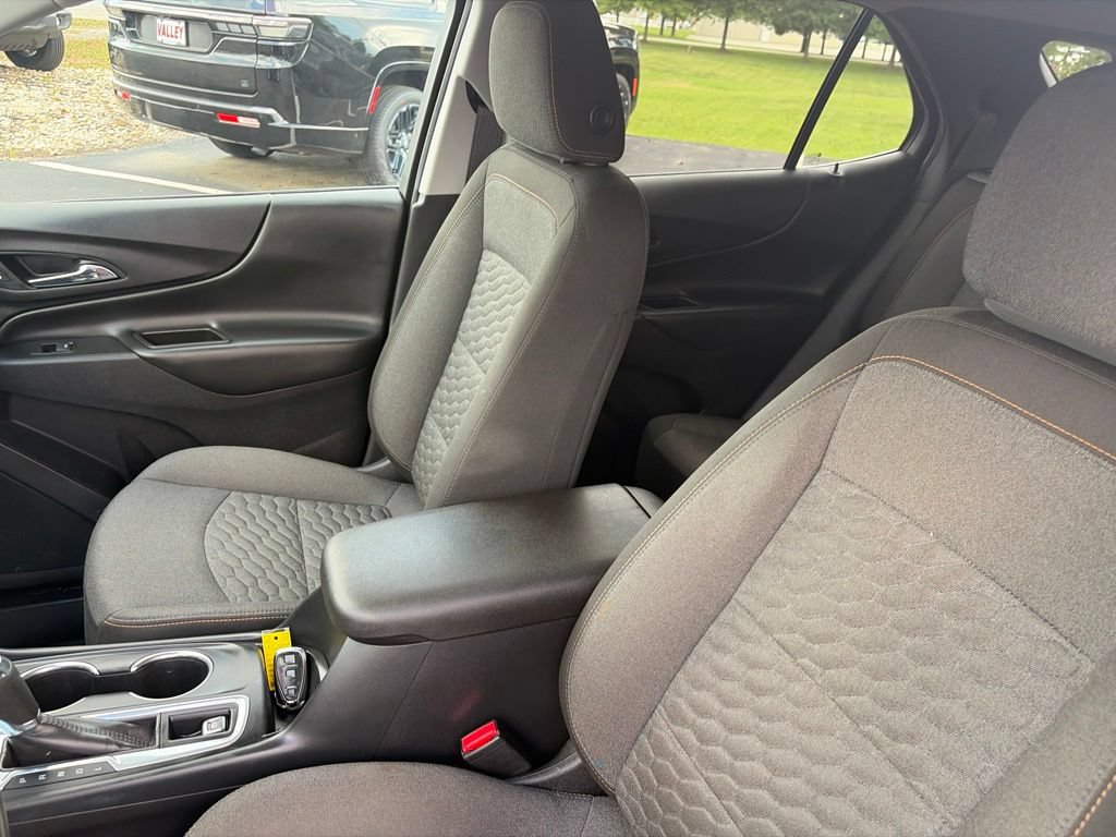 Used 2020 Chevrolet Equinox LT FWD image 20