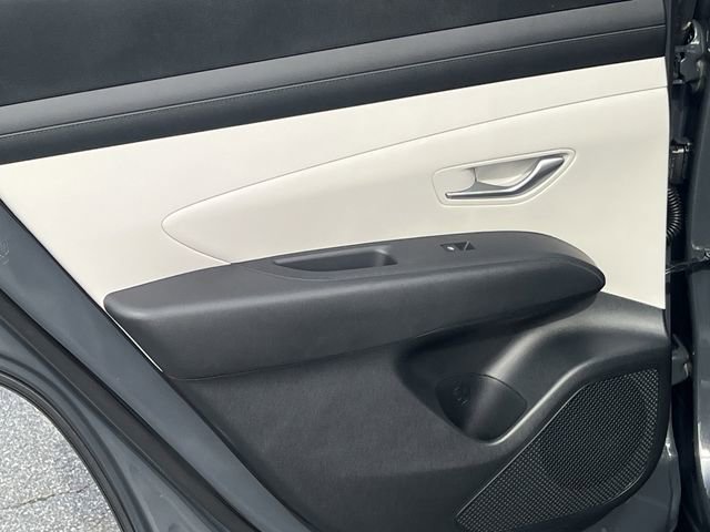 New 2026 Hyundai Tucson SEL image 16