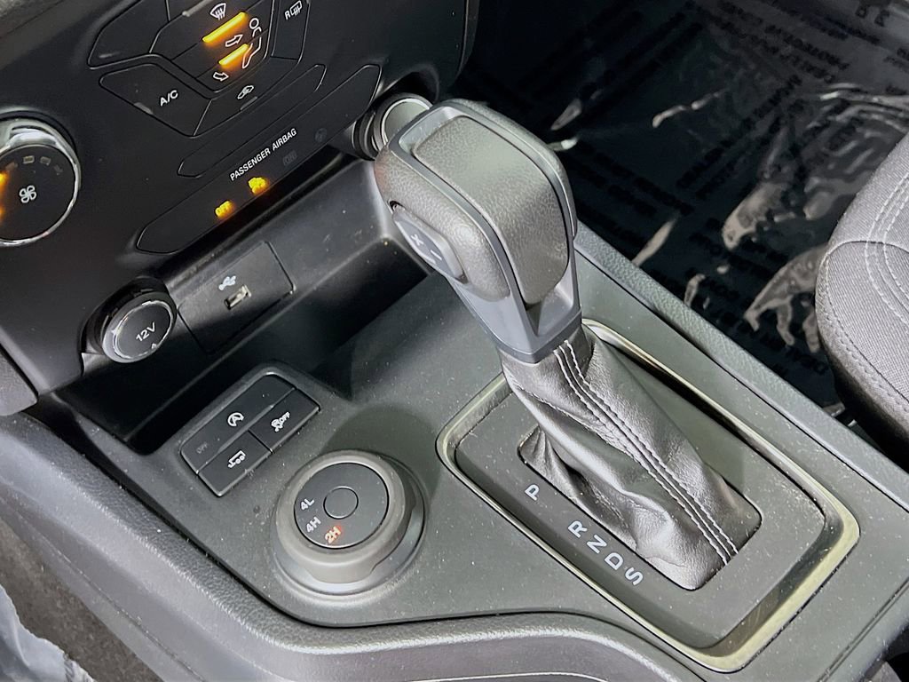 Used 2020 Ford Ranger XL w/ Equipment Group 101A Mid image 16