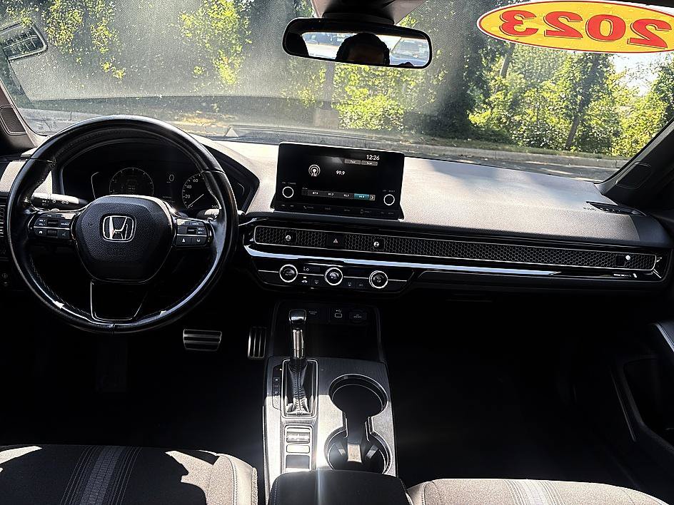 Used 2023 Honda Civic Sport image 18