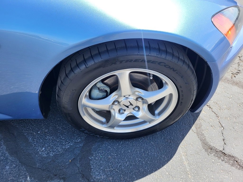 Used 2003 Honda S2000 Base image 25