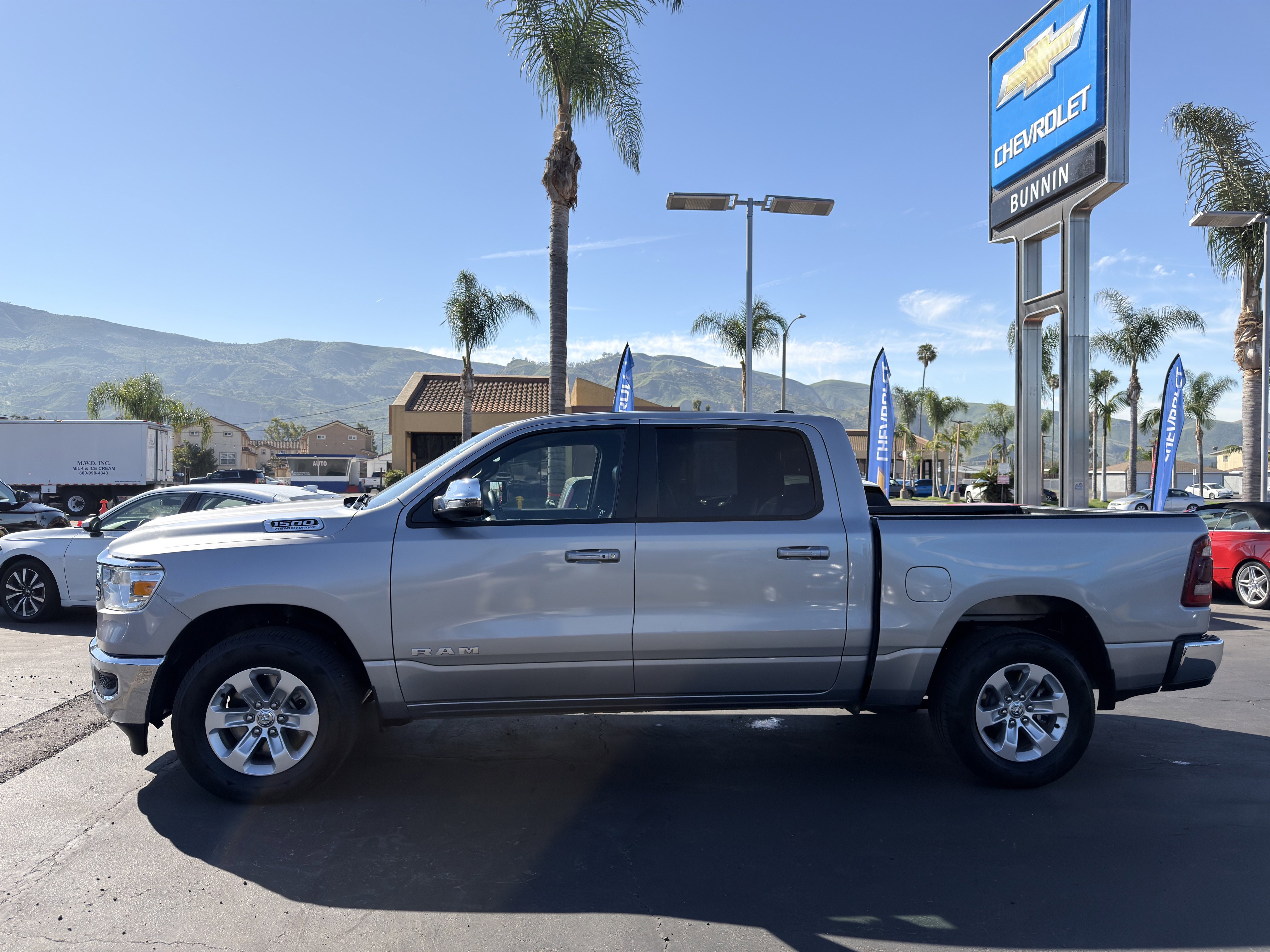 Used 2024 RAM 1500 Laramie image 5