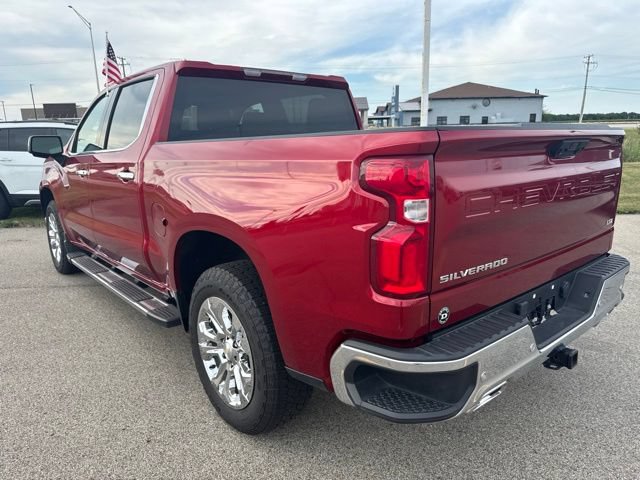 Used 2023 Chevrolet Silverado 1500 LTZ w/ Z71 Off-Road Package AWD/4WD image 8