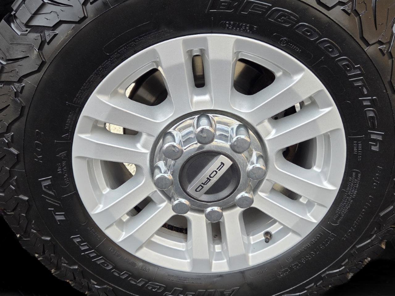 Used 2019 Ford F250 XLT w/ XLT Value Package AWD/4WD image 16