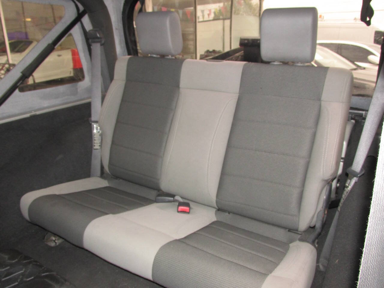 Used 2007 Jeep Wrangler X AWD/4WD image 9