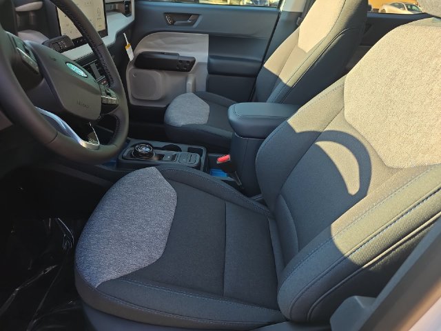 New 2026 Ford Maverick XLT w/ XLT Luxury Package FWD image 15