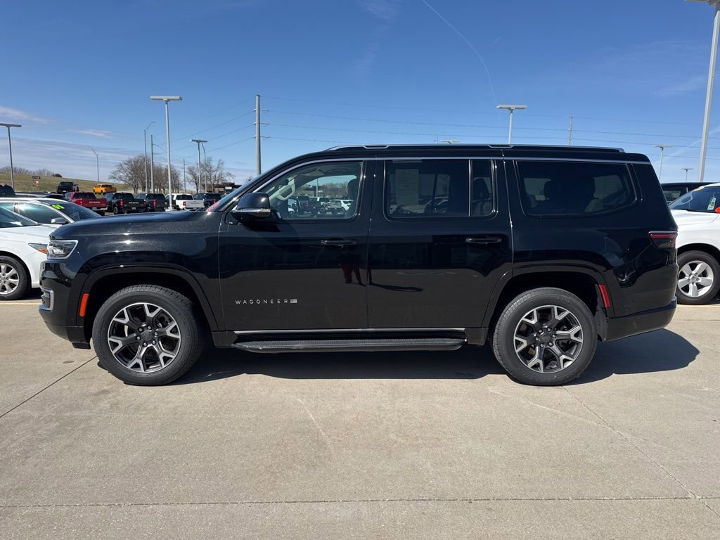 Certified 2023 Jeep Wagoneer Series III w/ Preferred Equipment Group image 27