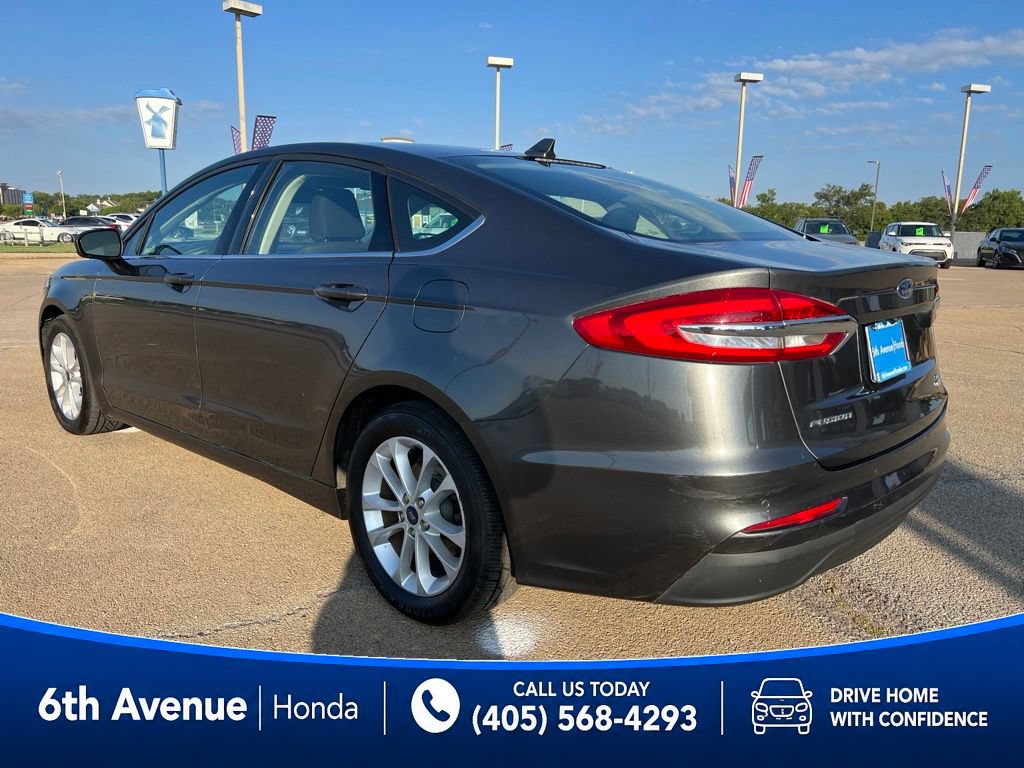 Used 2020 Ford Fusion SE FWD image 7