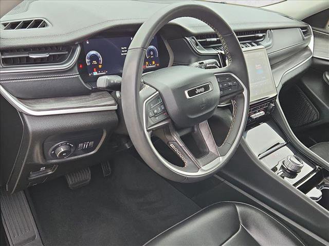 Used 2023 Jeep Grand Cherokee L Limited image 9