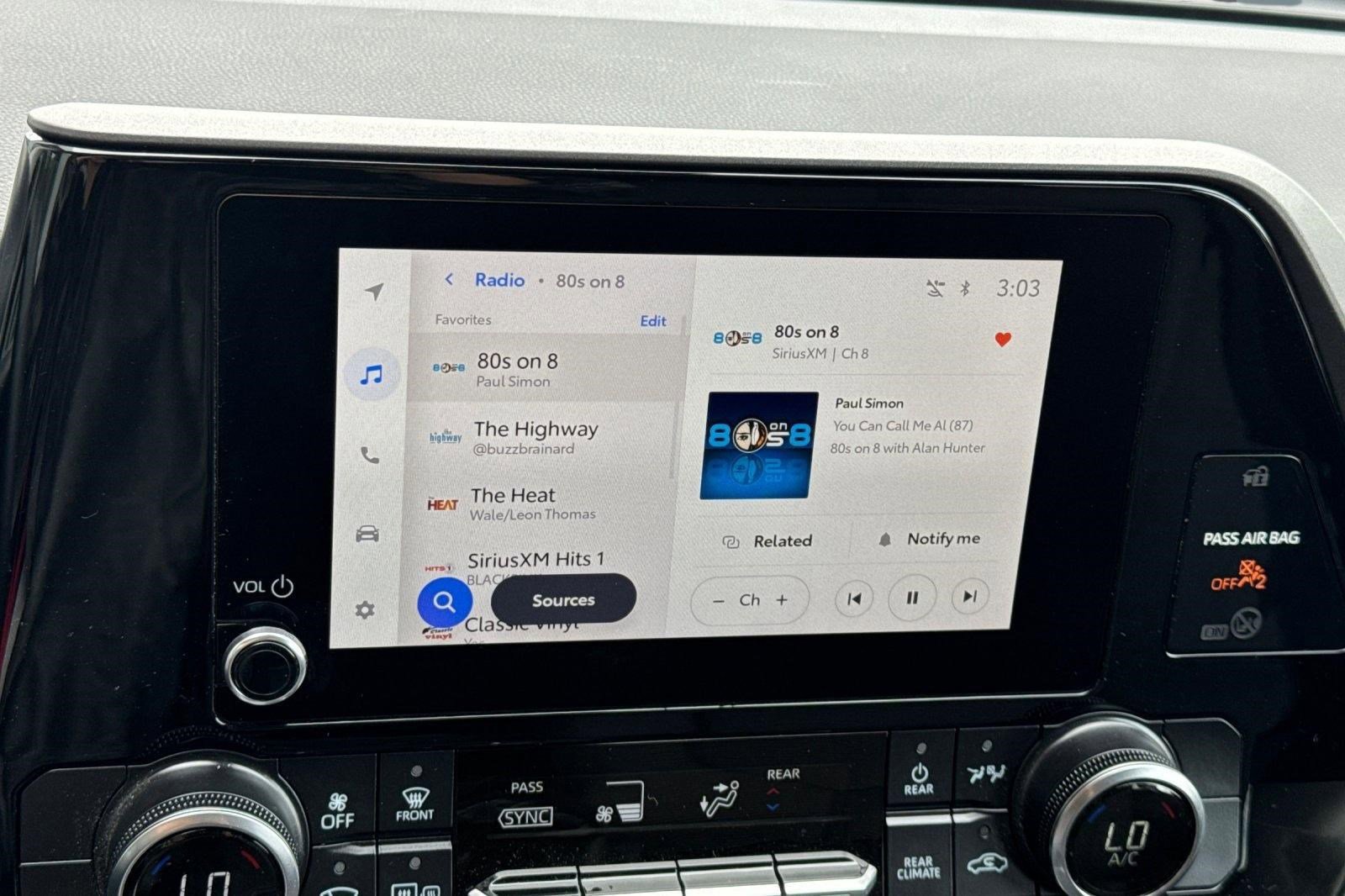 Used 2025 Toyota Highlander LE image 19