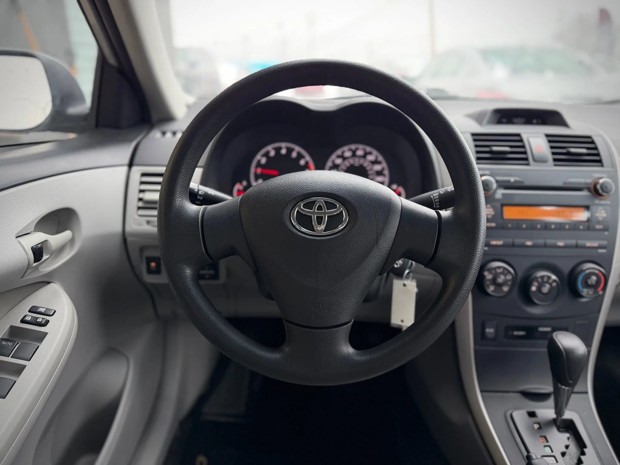 Used 2012 Toyota Corolla L image 10