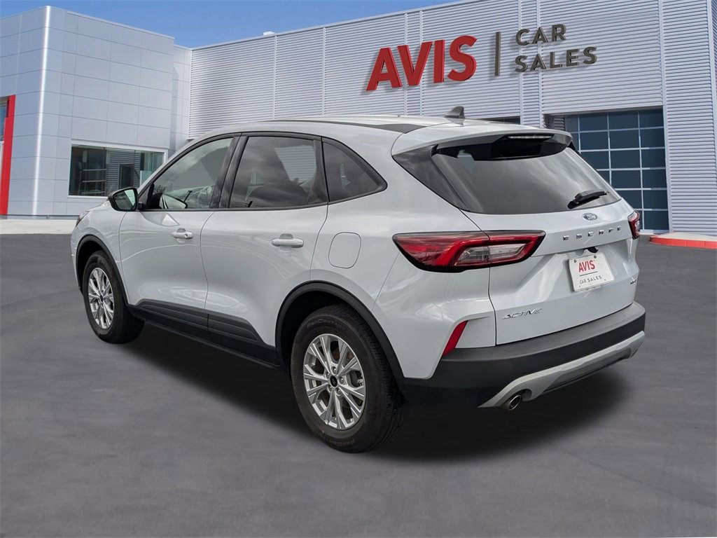 Used 2025 Ford Escape Active image 3