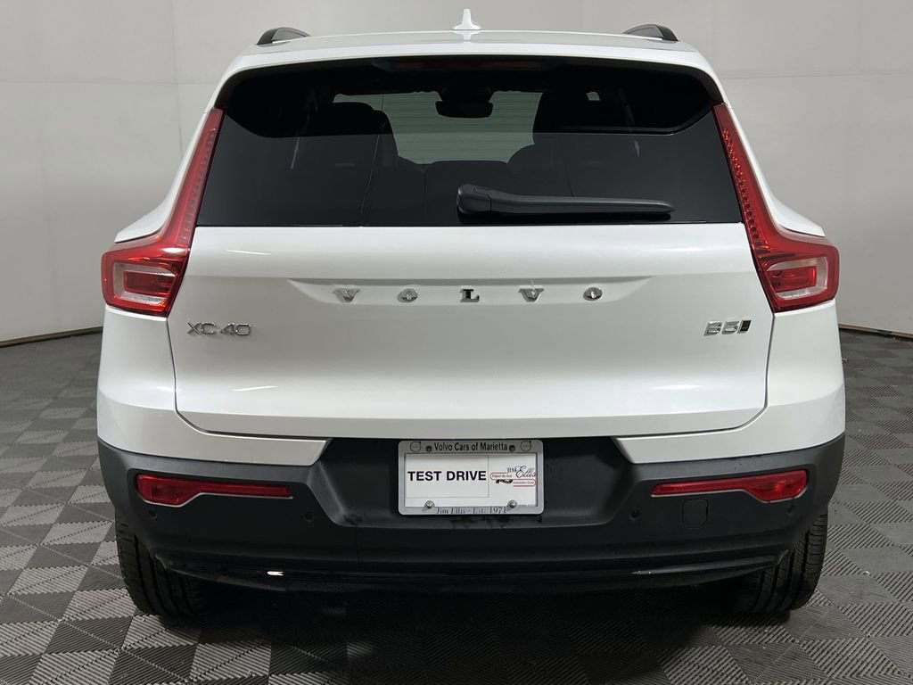 New 2026 Volvo XC40 B5 Plus w/ Protection Package Premier image 7