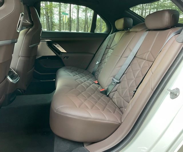 Used 2023 BMW 740i 740i image 15