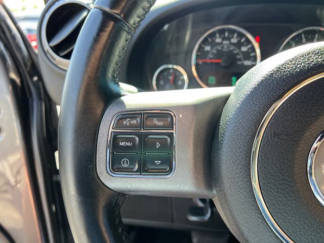 Used 2017 Jeep Wrangler Unlimited Sport AWD/4WD image 16