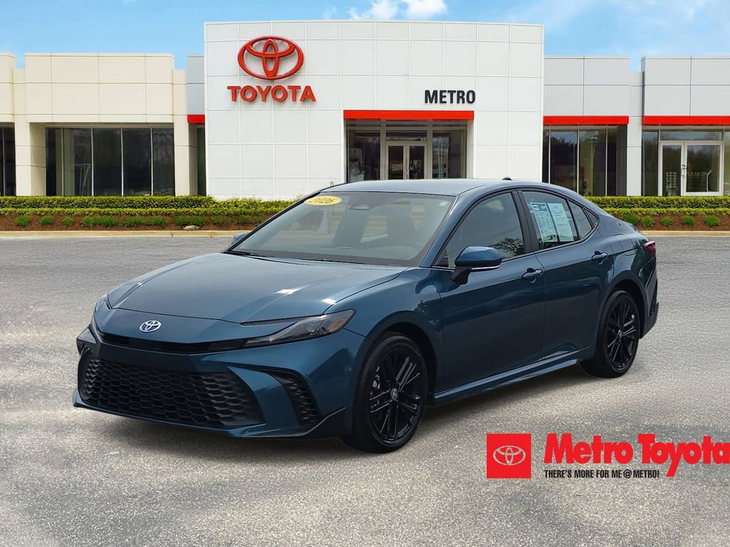 Used 2026 Toyota Camry SE w/ Convenience Package