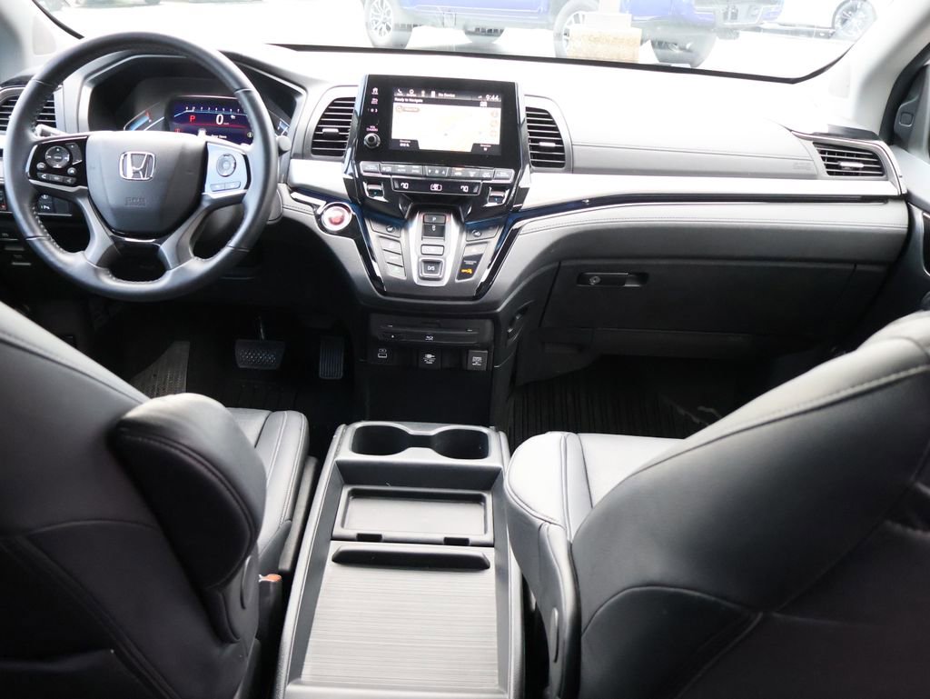 Certified 2024 Honda Odyssey Touring image 14