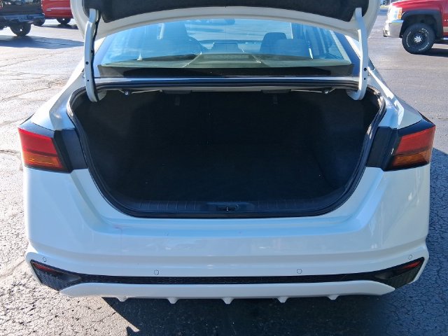 Used 2025 Nissan Altima 2.5 SV AWD/4WD image 5