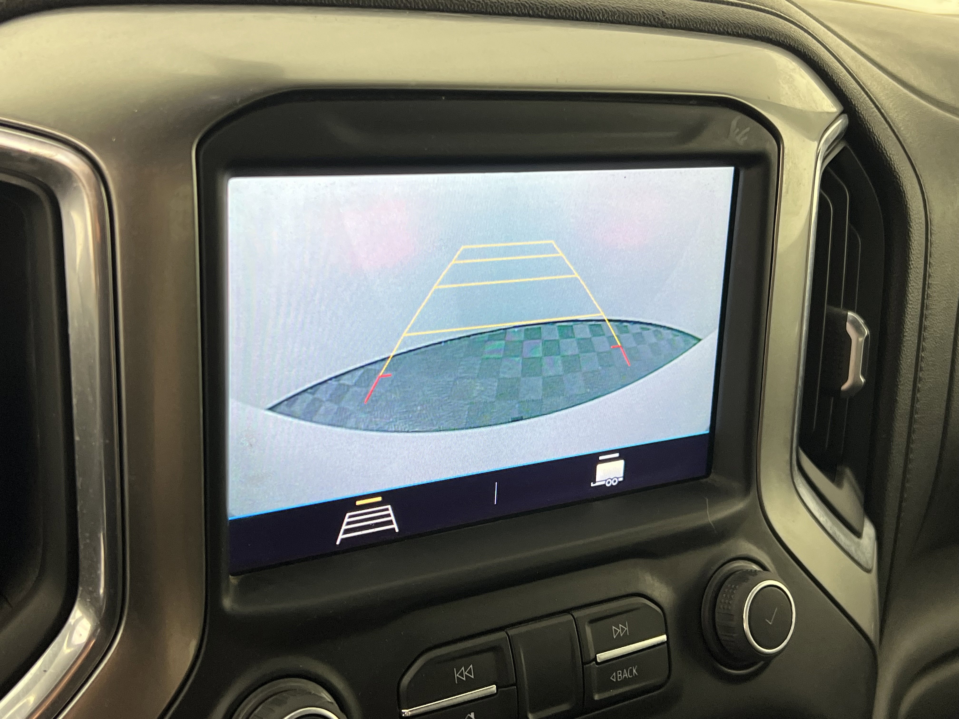 Used 2019 Chevrolet Silverado 1500 LT w/ All-Star Edition AWD/4WD image 28