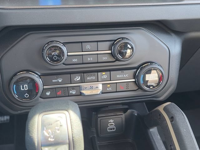 New 2026 Ford Bronco Badlands AWD/4WD image 18