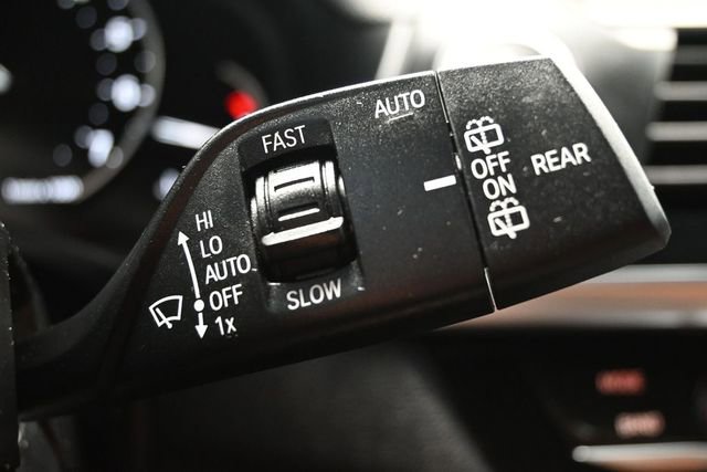 Used 2019 BMW X3 sDrive30i w/ Driving Assistance Package RWD image 25