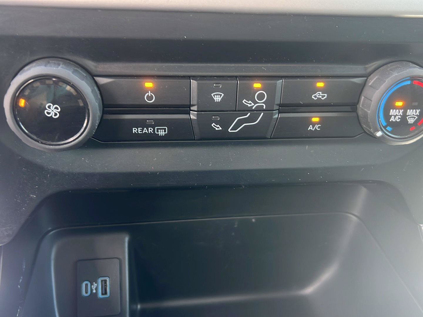 Used 2023 Ford F150 XLT AWD/4WD image 19