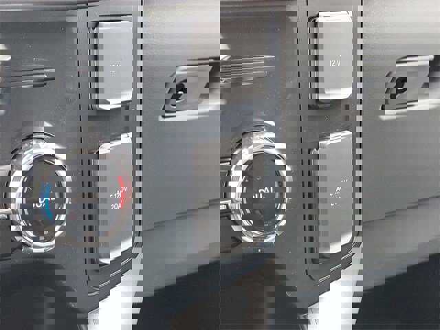 New 2025 Ford F150 Lightning XLT image 25