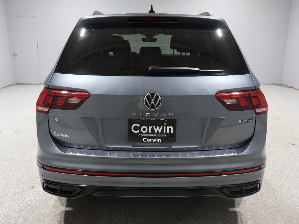 Used 2022 Volkswagen Tiguan SE R-Line AWD/4WD image 3