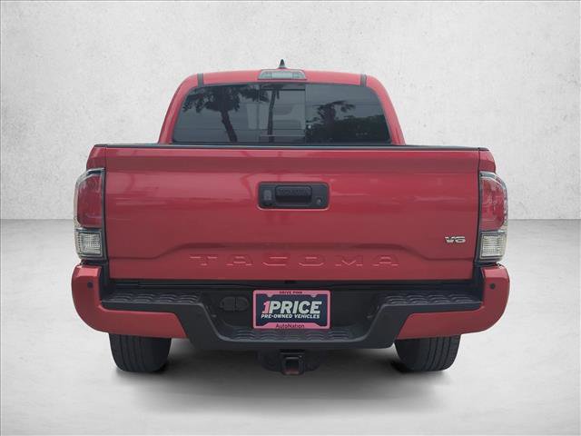 Used 2022 Toyota Tacoma Limited RWD image 6