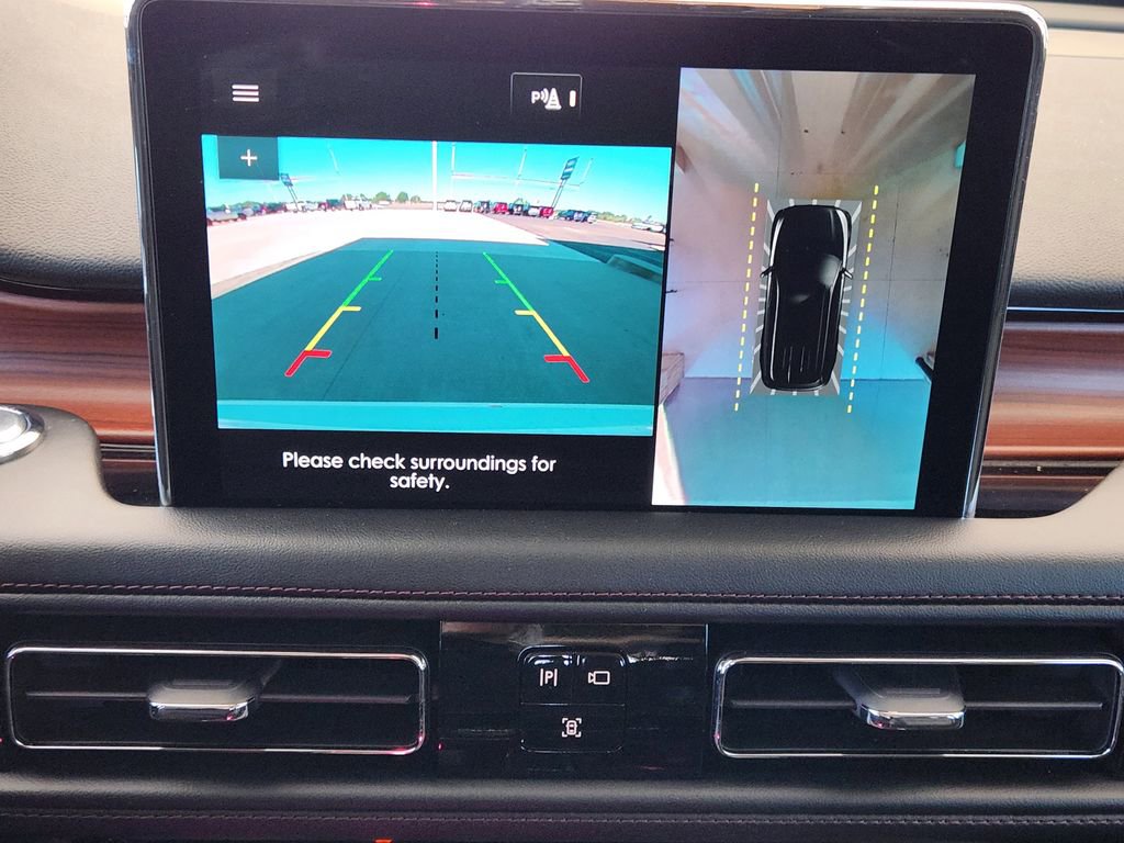 Used 2023 Lincoln Aviator Reserve w/ Equipment Group 201A image 17