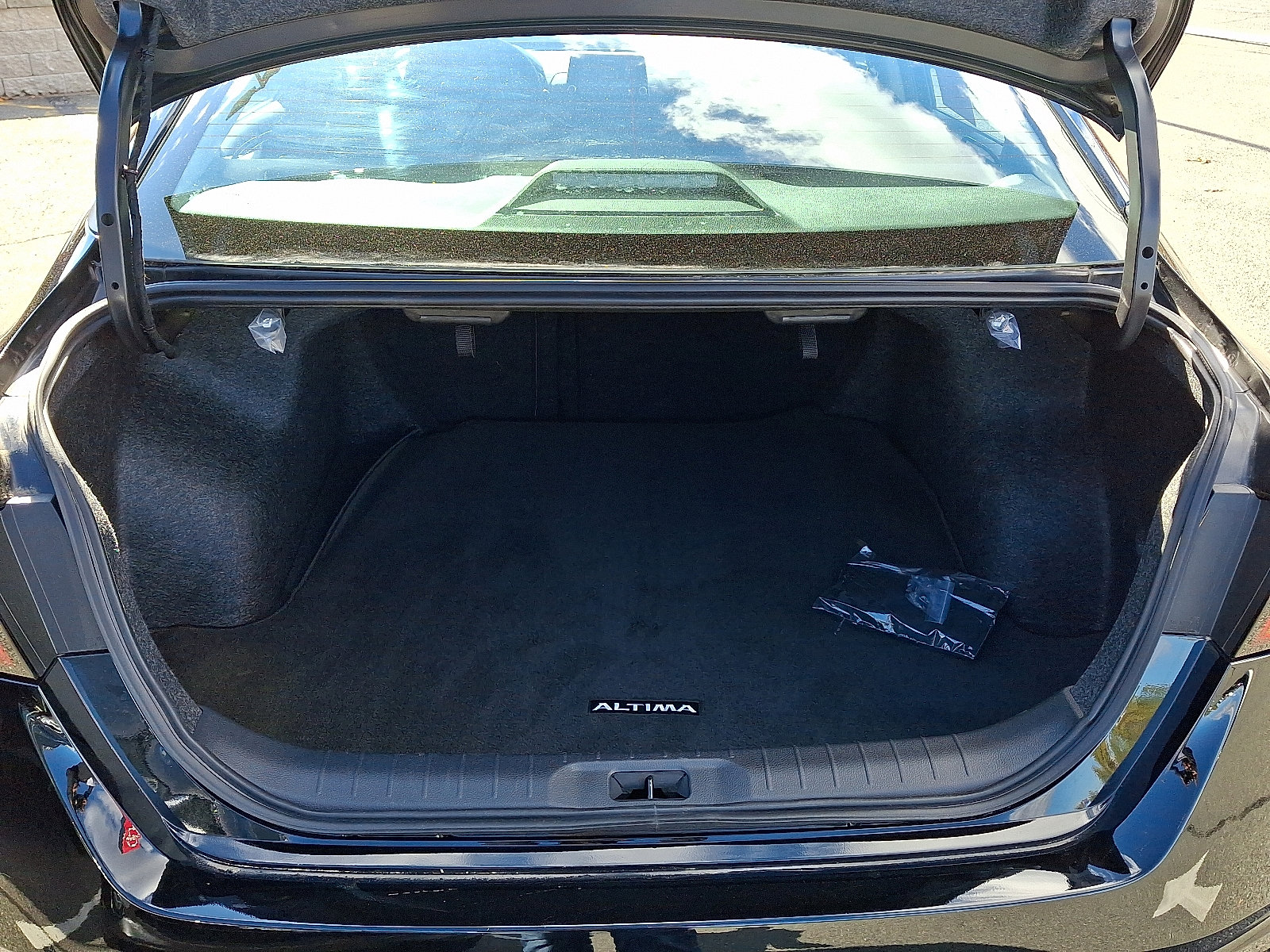 Certified 2025 Nissan Altima 2.5 S image 27