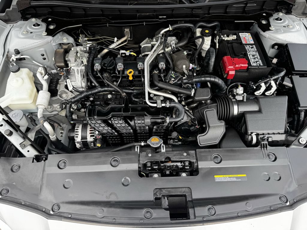Used 2024 Nissan Altima 2.5 SV FWD image 30