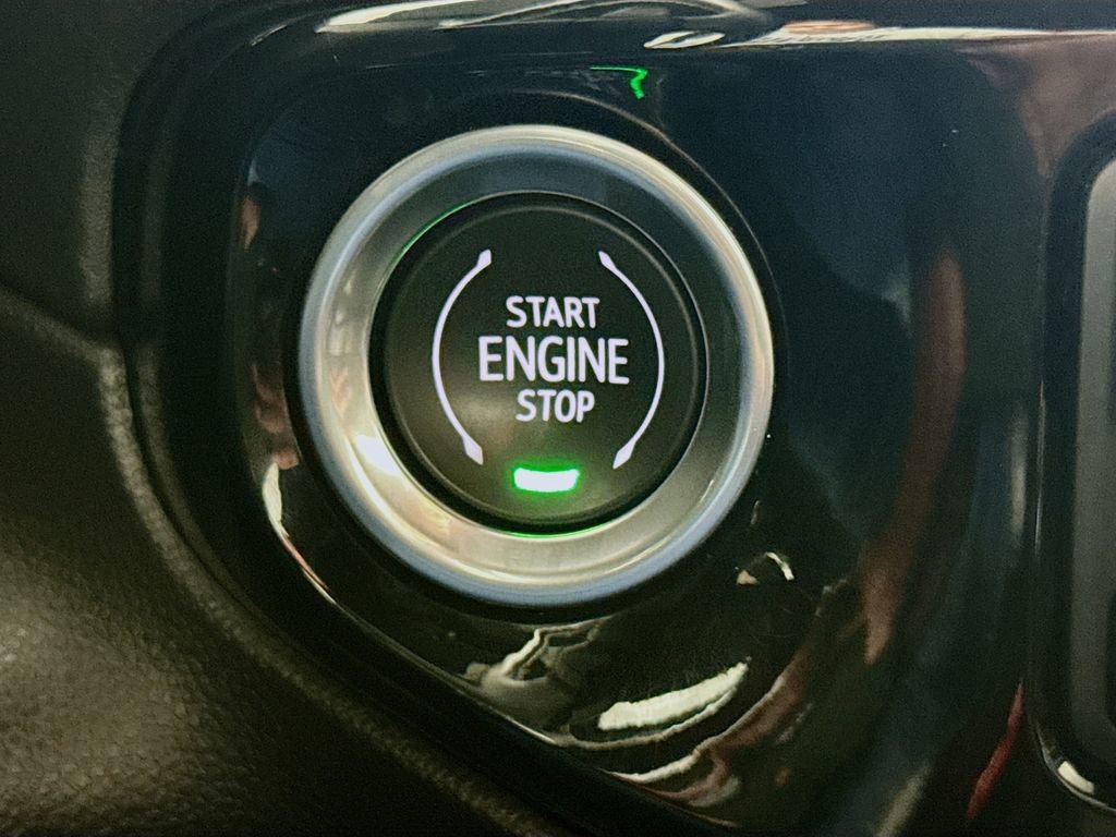 Used 2024 Chevrolet Silverado 1500 ZR2 w/ Technology Package image 18