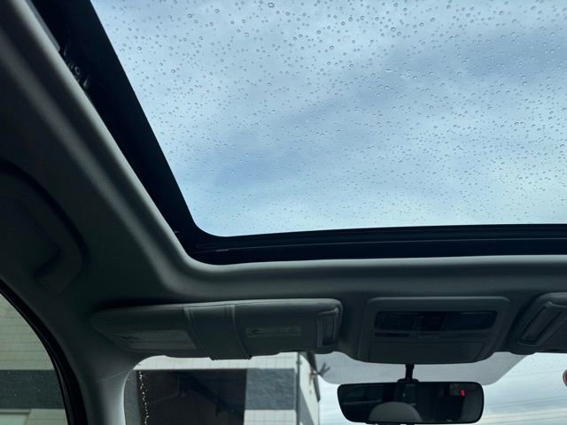 Used 2018 Subaru Forester 2.5i Premium w/ All-Weather Package image 17