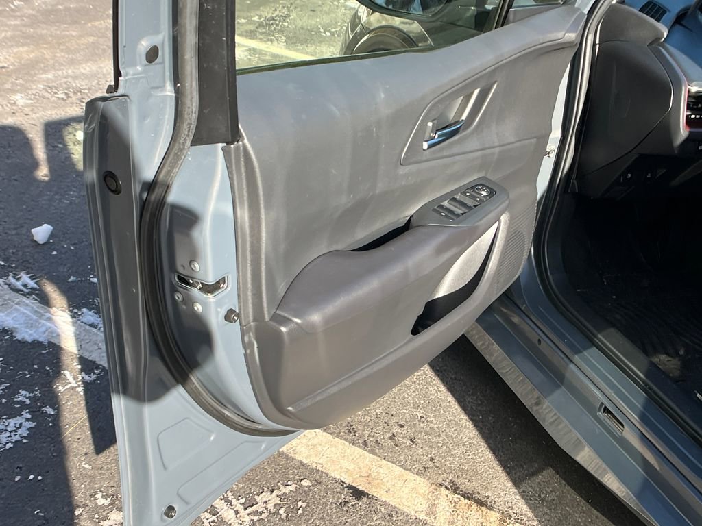 Used 2023 Toyota Prius Prime XSE image 11