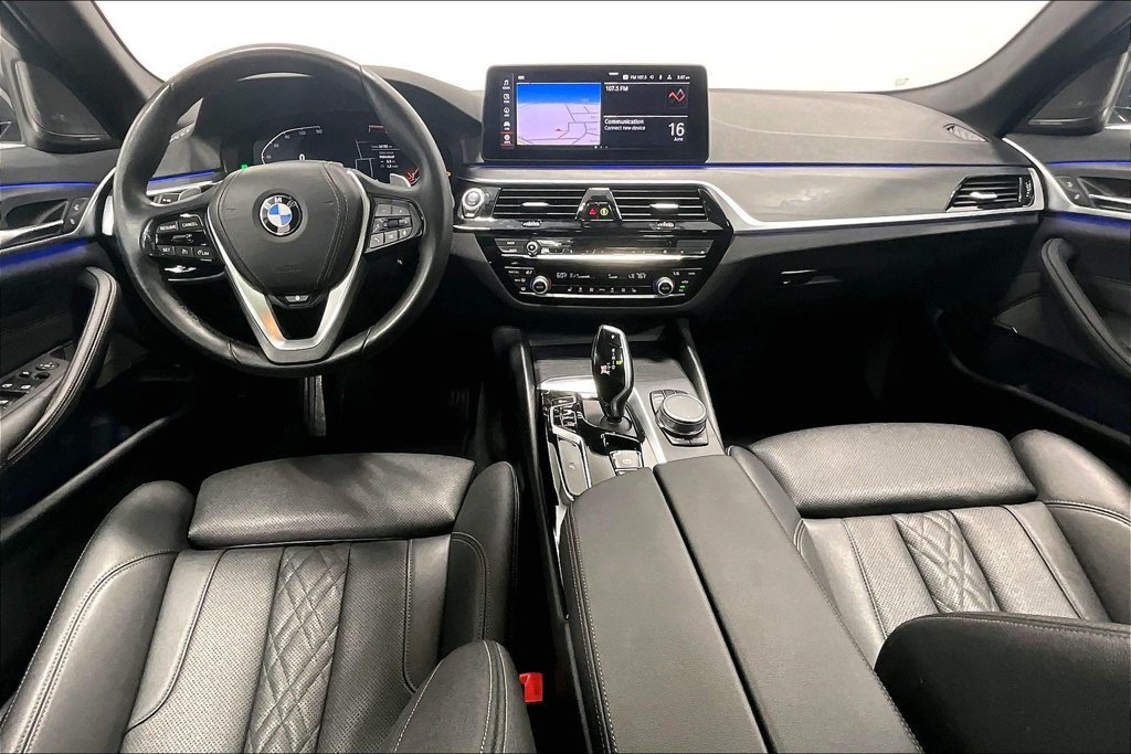 Used 2023 BMW 530i xDrive AWD/4WD image 15