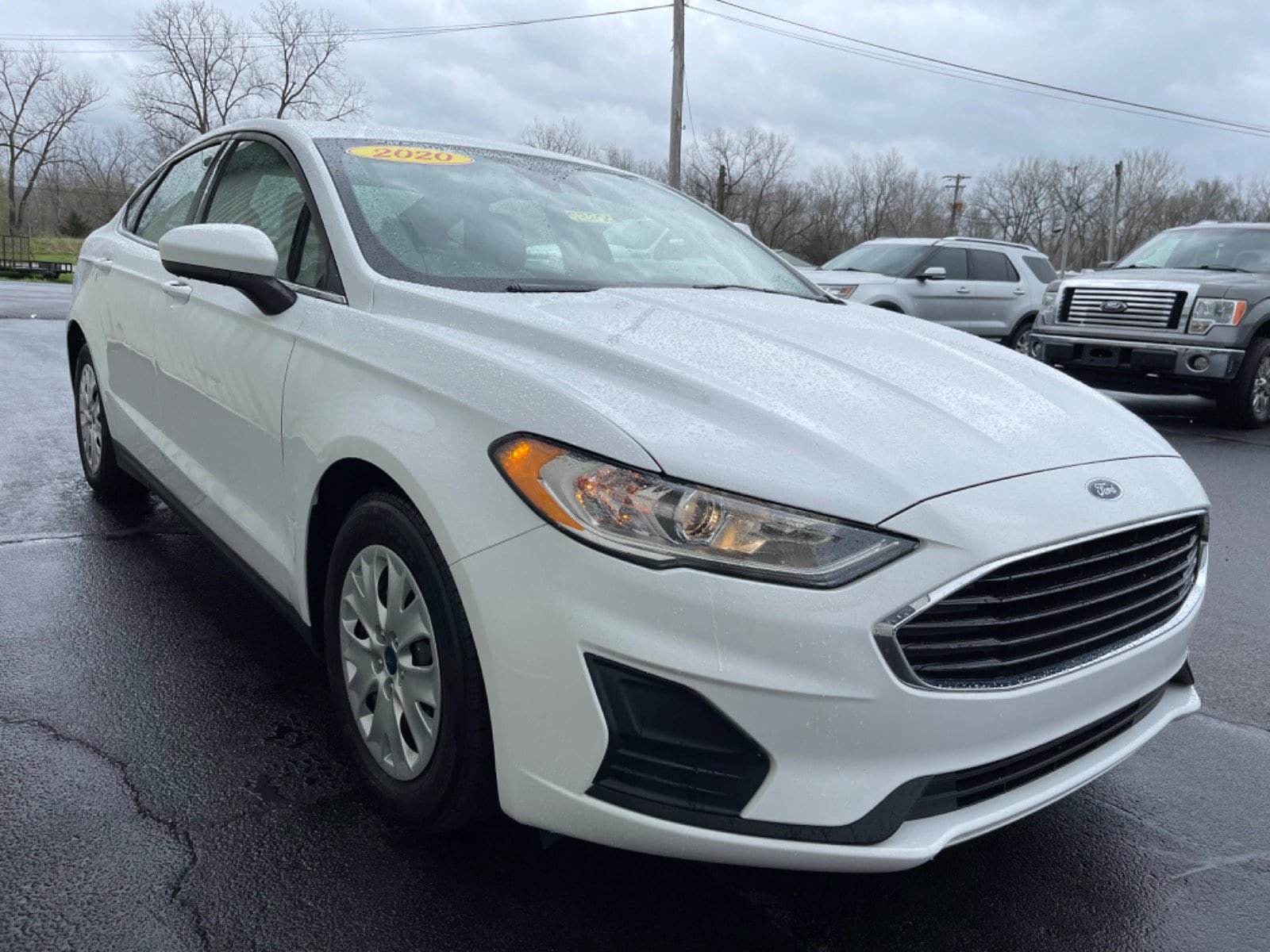 Used 2020 Ford Fusion S FWD image 4