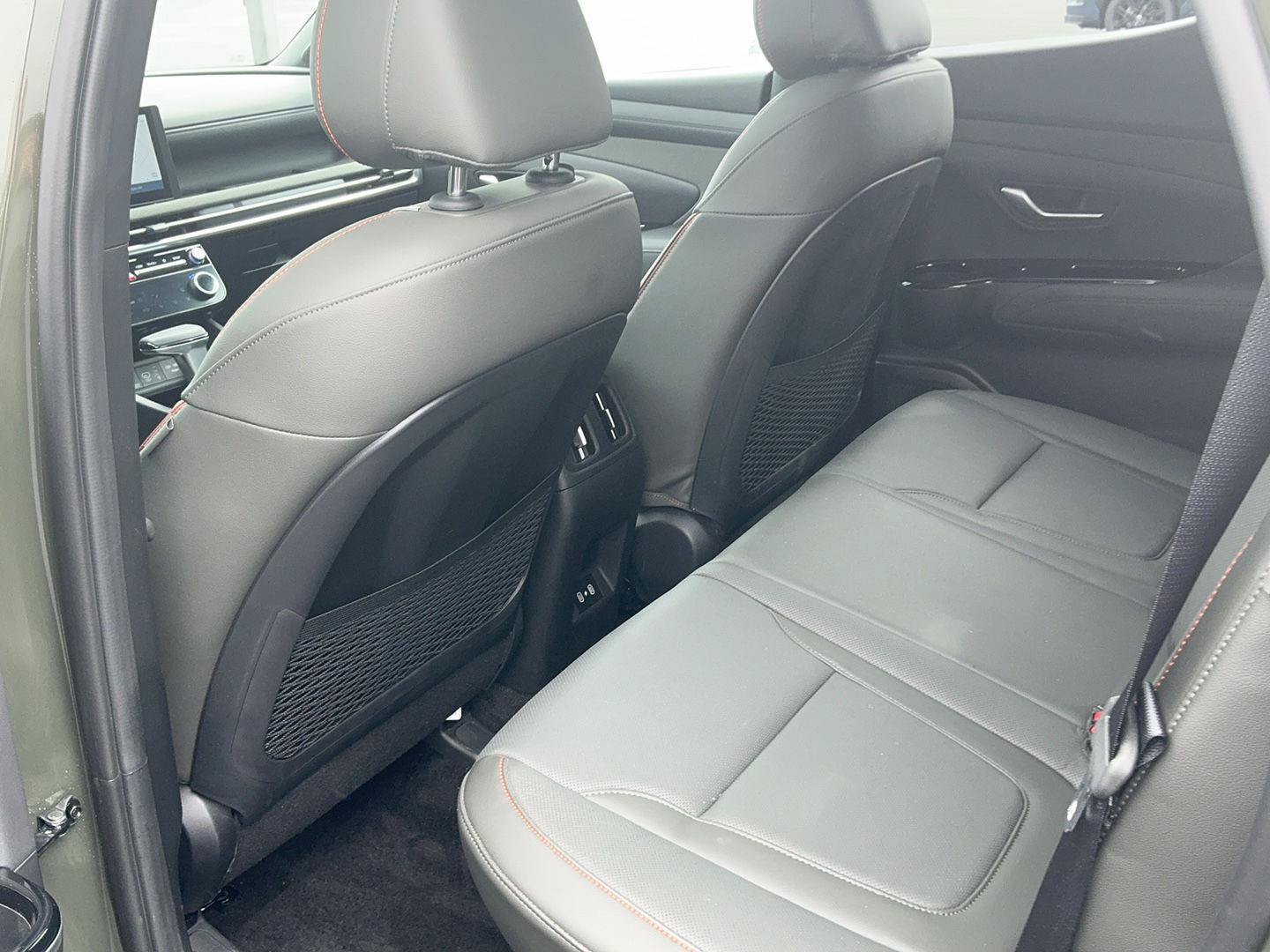 Certified 2025 Hyundai Santa Cruz Limited AWD/4WD image 28