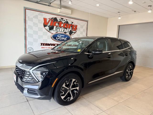 Used 2025 Kia Sportage EX image 1