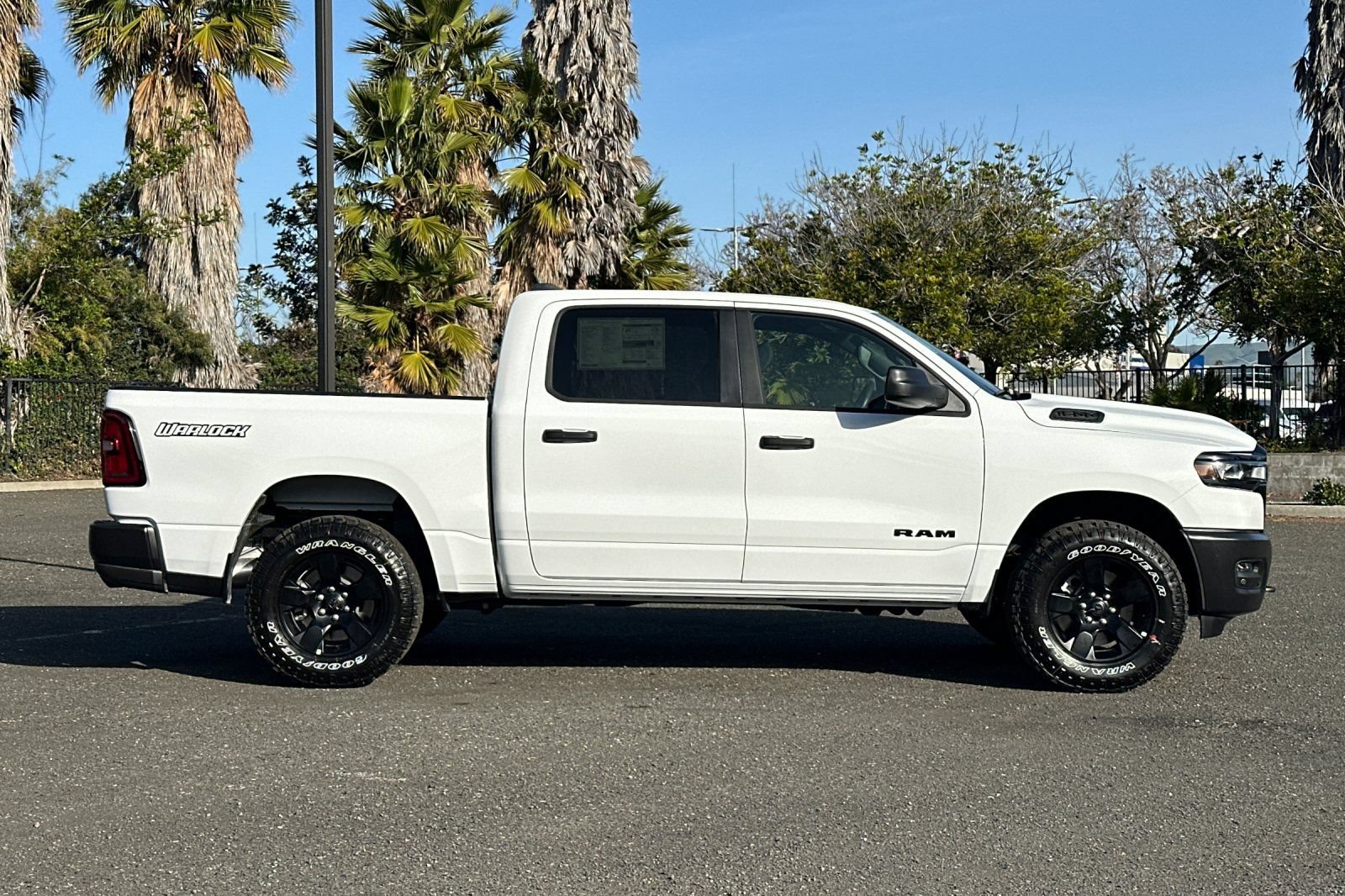 New 2026 RAM 1500 Warlock AWD/4WD image 2